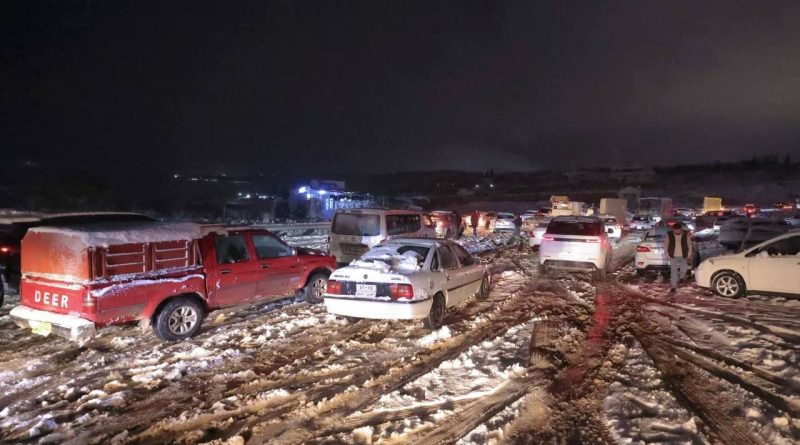 بسبب موجة البرد.. صلاح الدين تغير دوام المدارس ونينوى وممثلية التربية بالسليمانية تعطلانه