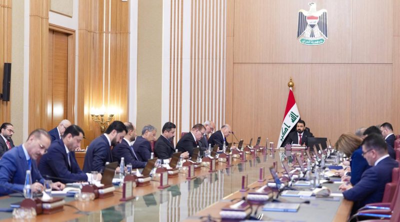 15 توجيهاً من الزيدي في أول جلسة لمجلس الوزراء