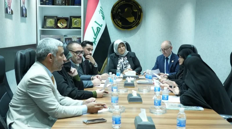 التربية النيابية: قانون حماية المعلمين يتضمن أراضٍ وزيادة مخصصات